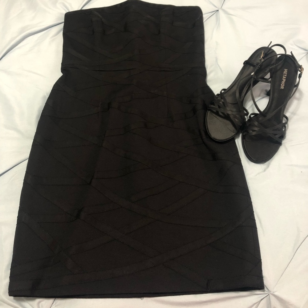 Strapless Black dress